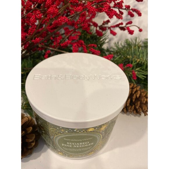 Bath & Body Works Christmas Holiday “Sugared Pine Needles” New 3 Wick Candle - Picture 4 of 8